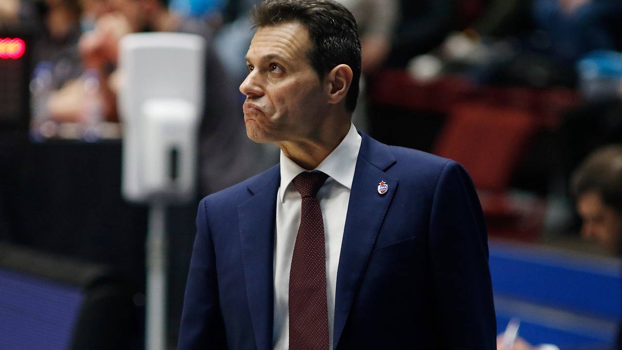 Бывший иностранный тренер ЦСКА отказался отвечать на провокационный вопрос о России