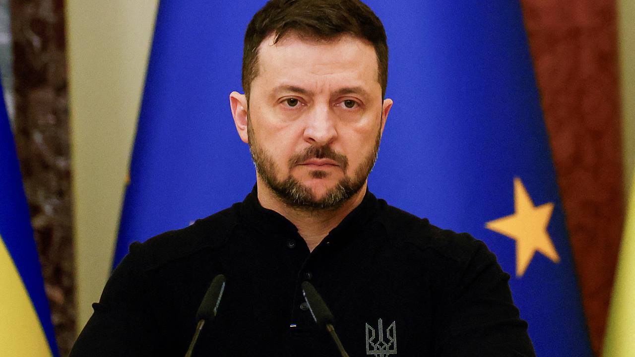 На Украине заявили об отсутствии права Зеленского представлять народ страны