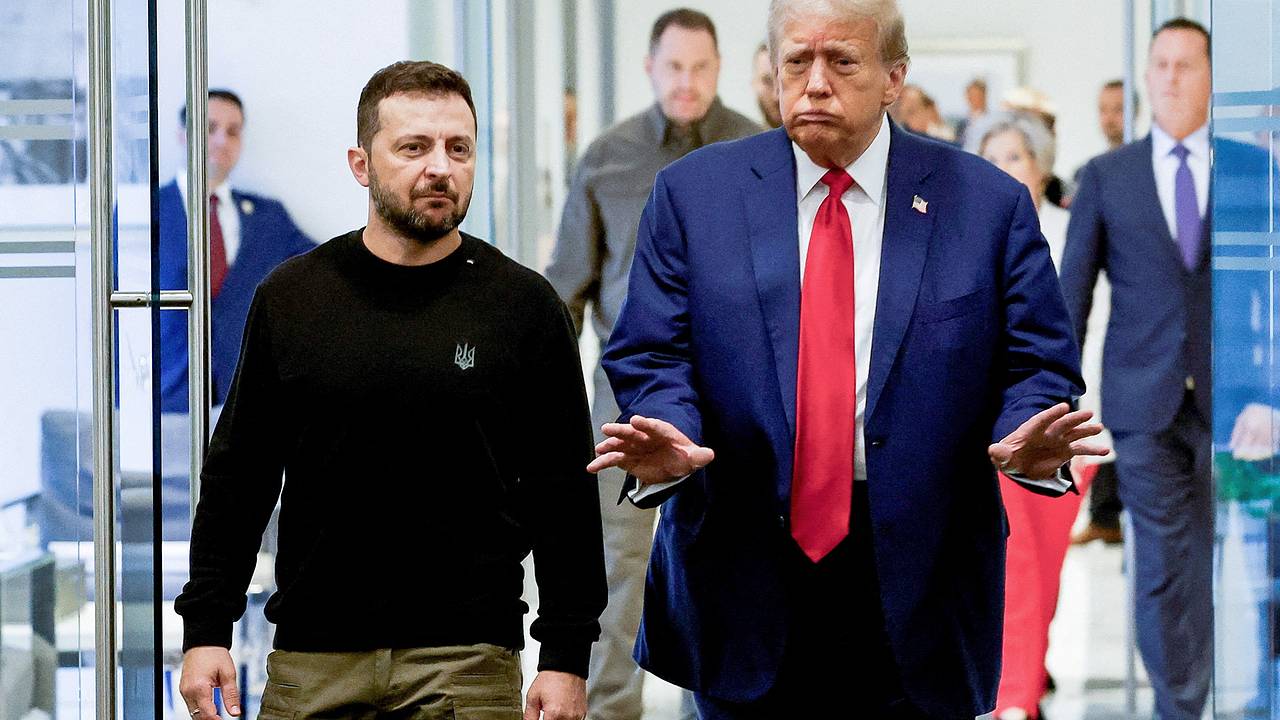 Трамп назвал глупым одно решение Зеленского