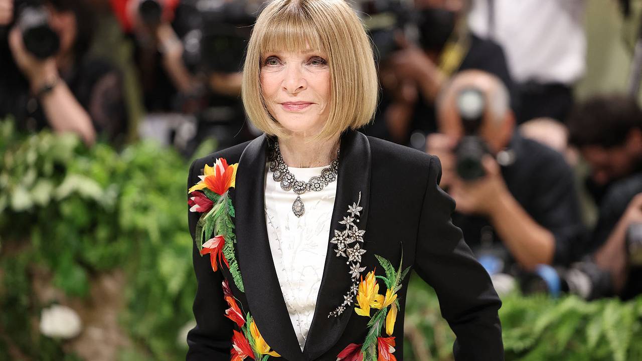 Модельер раскрыла неожиданную причину отказа главреда Vogue в приглашении на Met Gala