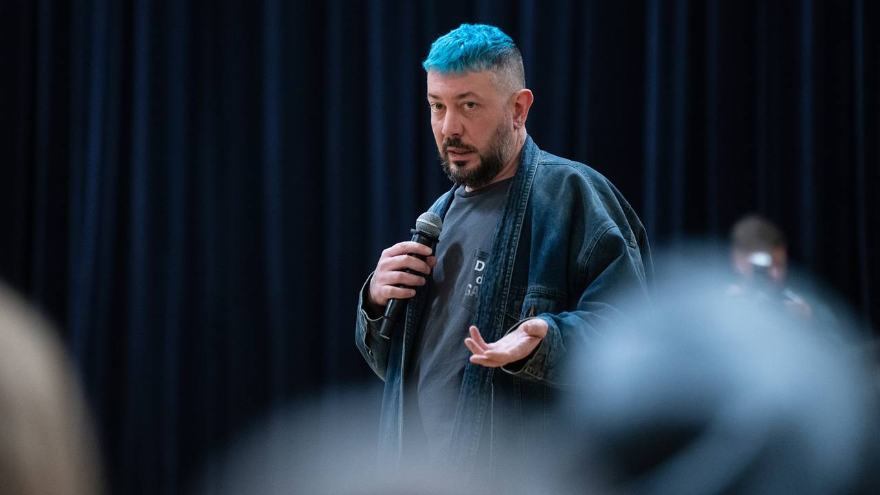 Артемий Лебедев рассказал о проблемах с российским паспортом