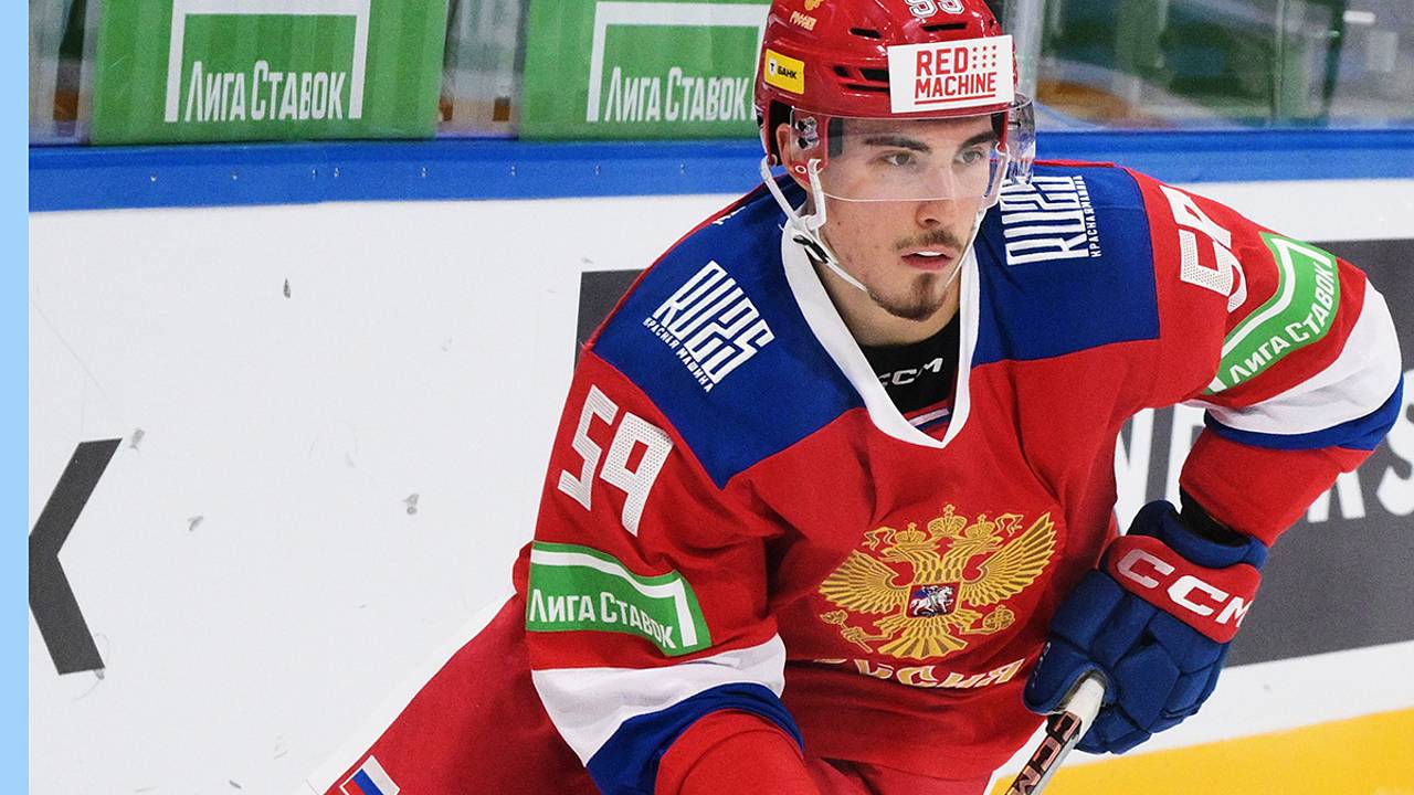 Хоккеисту сборной «Россия 25» сломали нос на Кубке Первого канала
