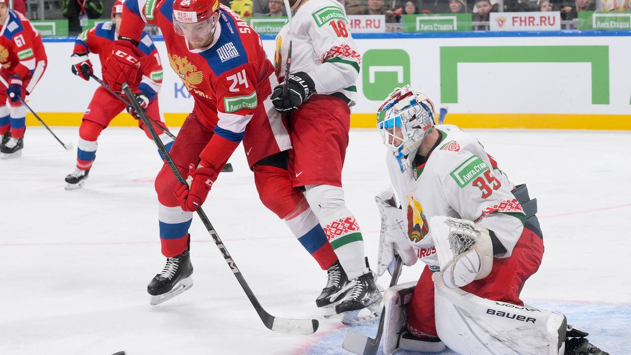 В Белоруссии раскритиковали судейство в матче Кубка Первого канала с Россией