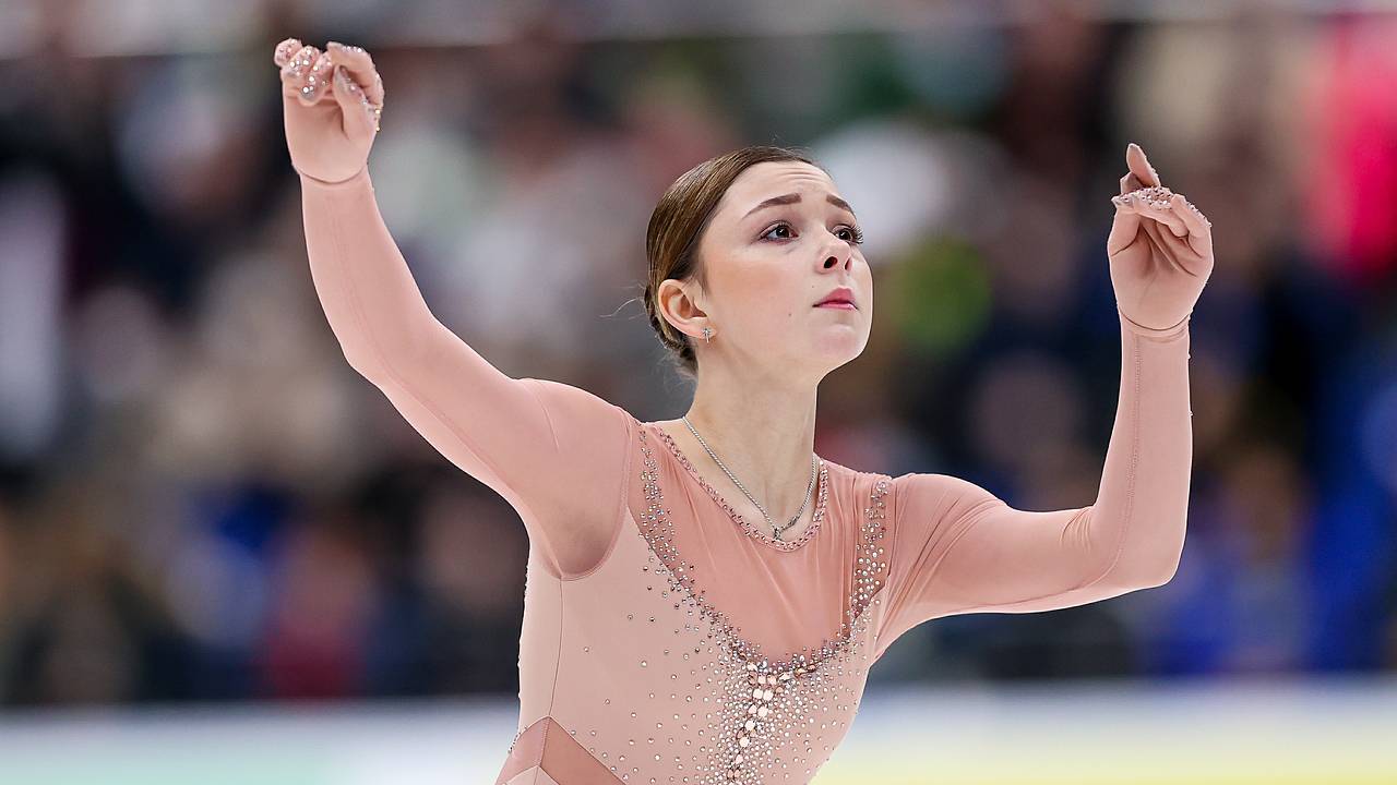 Сменившая гражданство российская фигуристка выиграла чемпионат Казахстана