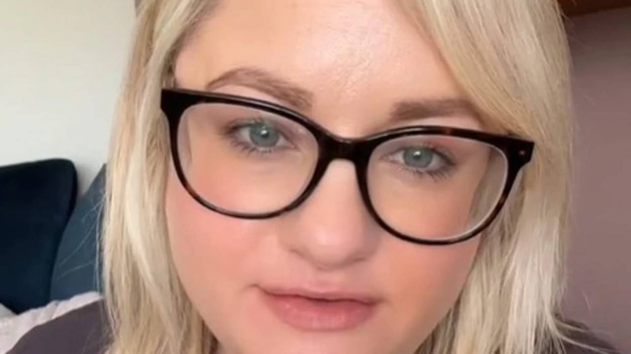 Дочь женщины с деменцией назвала первые признаки болезни