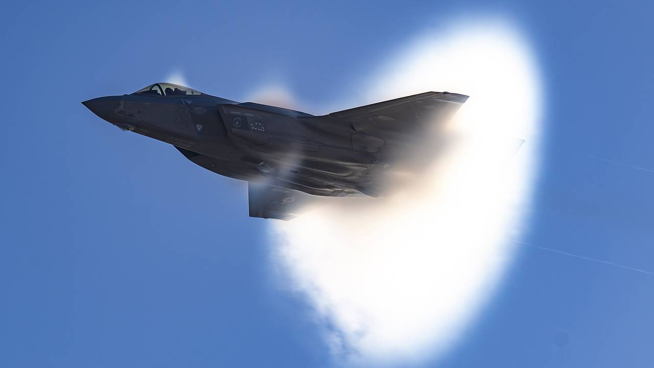 В США рассказали о провале госпрограммы по производству истребителей