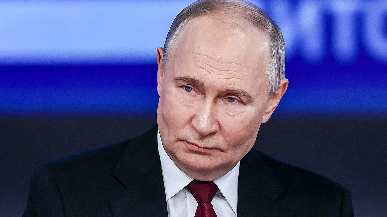 Путин рассказал о просмотре экранизаций отечественных сказок с «близкими малышами»