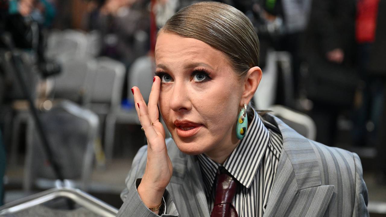 Собчак помогла иностранному журналисту на прямой линии Путина