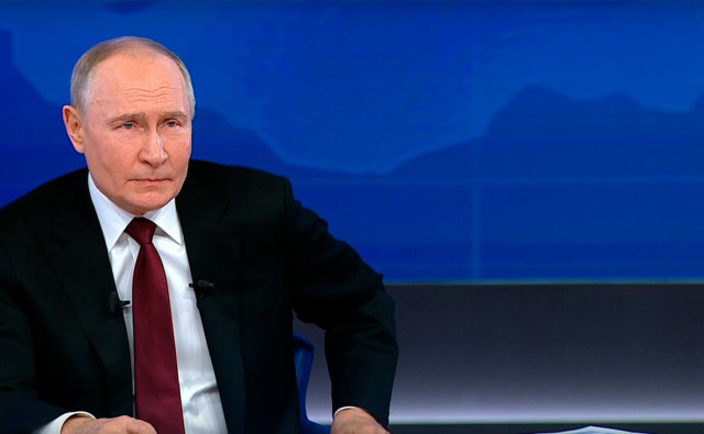 Путин отказался наносить удары по call-центрам на Украине