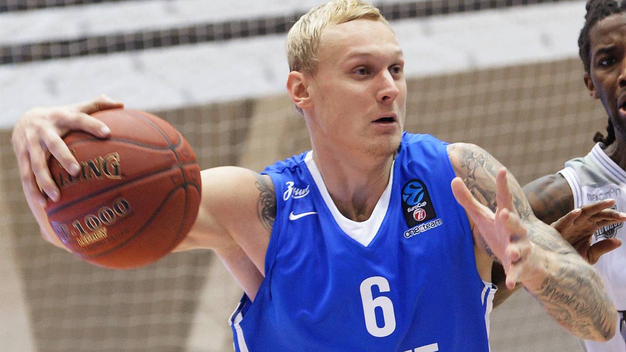 Проблемы с деньгами на похороны бывшего мужа Седоковой объяснили