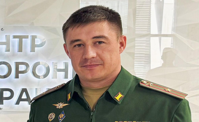 Погибшего подполковника Поликарпова посмертно наградили орденом Мужества