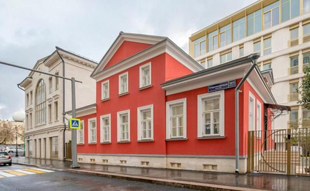В Москве отреставрировали деревянную усадьбу начала XIX века