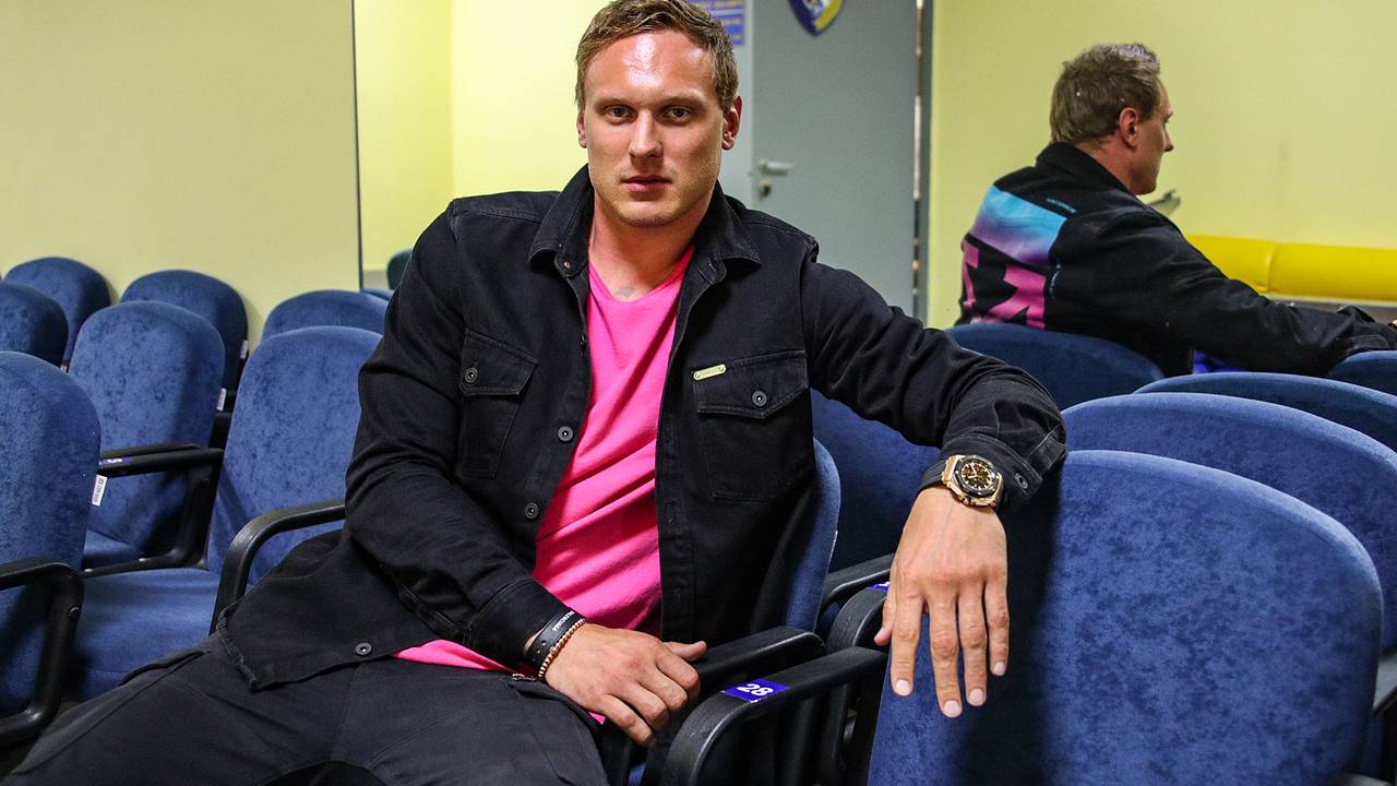 Стали известны новые подробности о транспортировке тела экс-мужа Седоковой в Латвию