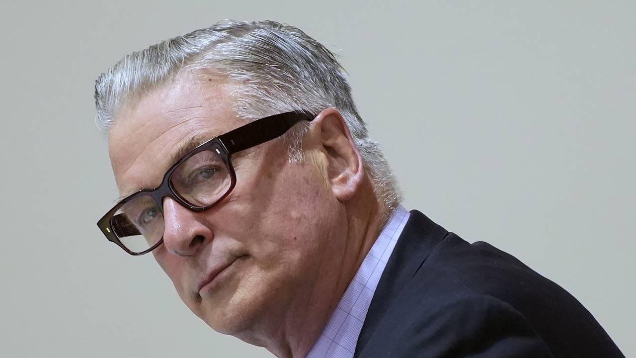 Дело против Алека Болдуина официально закрыли