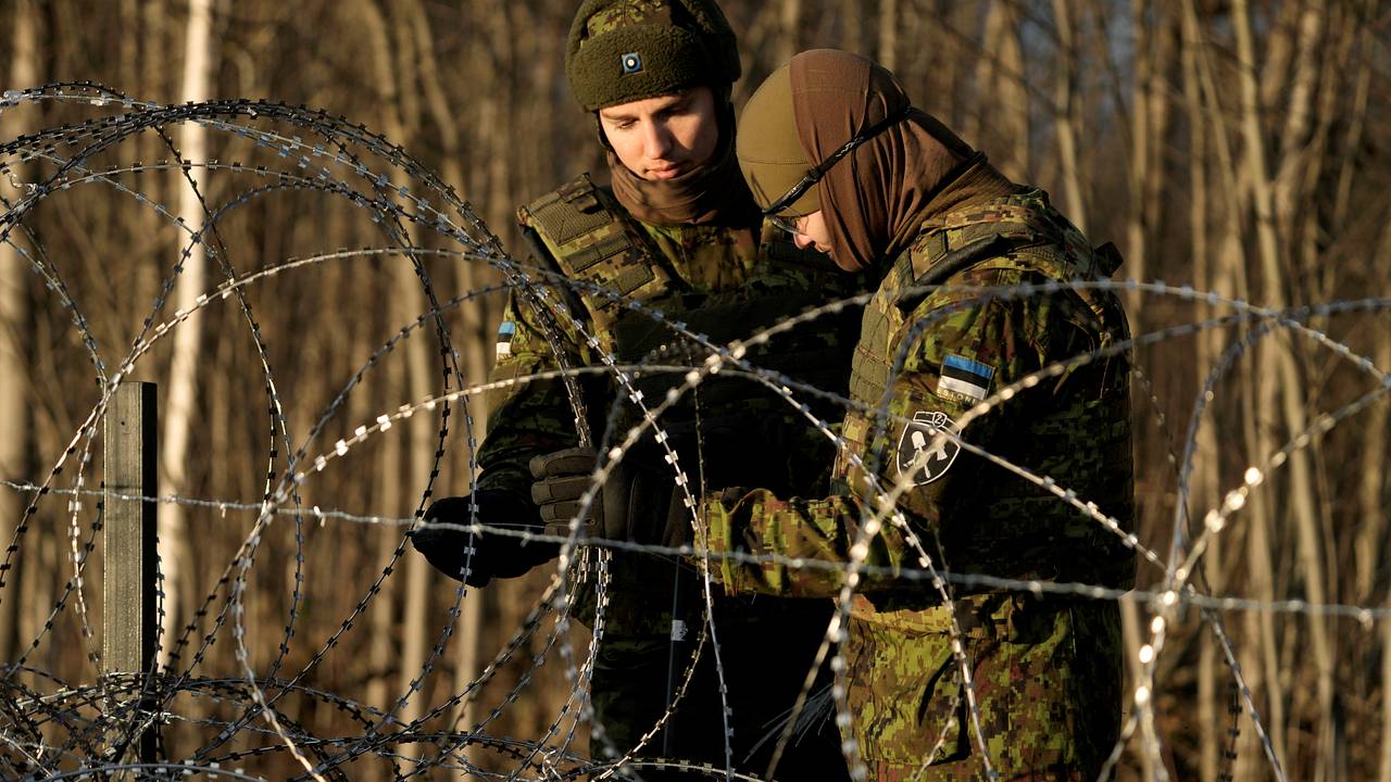 В Эстонии вынудили россиян ждать перехода границы на холоде по несколько дней