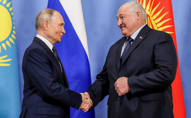 Лукашенко поделился содержанием разговора с Путиным на саммите СНГ