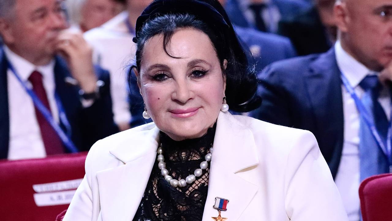 Винер назвала себя попрошайкой