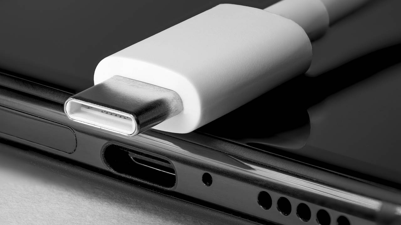 В ЕС запретят продавать гаджеты без USB-C