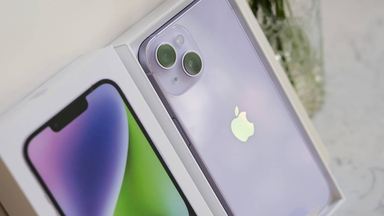 Apple прекратила продажи старых iPhone в Европе