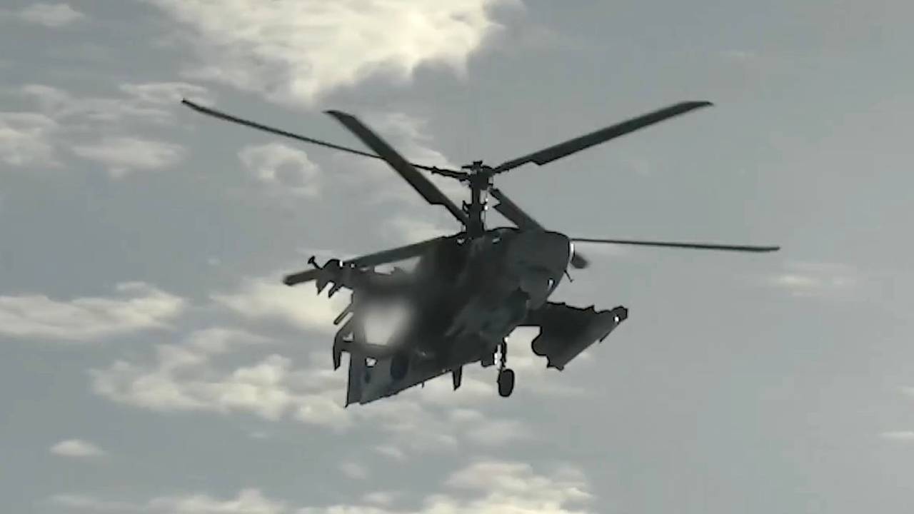 Применение ЛМУР вертолетом Ка-52М показали на видео