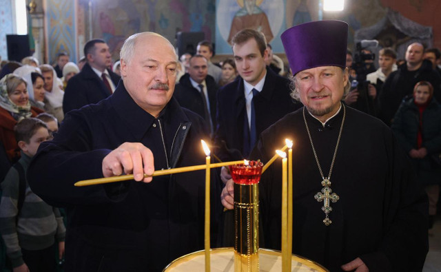 Лукашенко заявил о желании пожить при новой власти в Белоруссии
