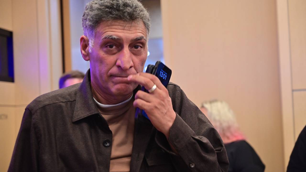 Тигран Кеосаян пережил клиническую смерть и впал в кому. Ранее режиссер уже перенес два инфаркта