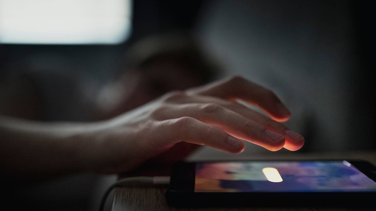 Apple за год не смогла исправить проблему будильника в iPhone