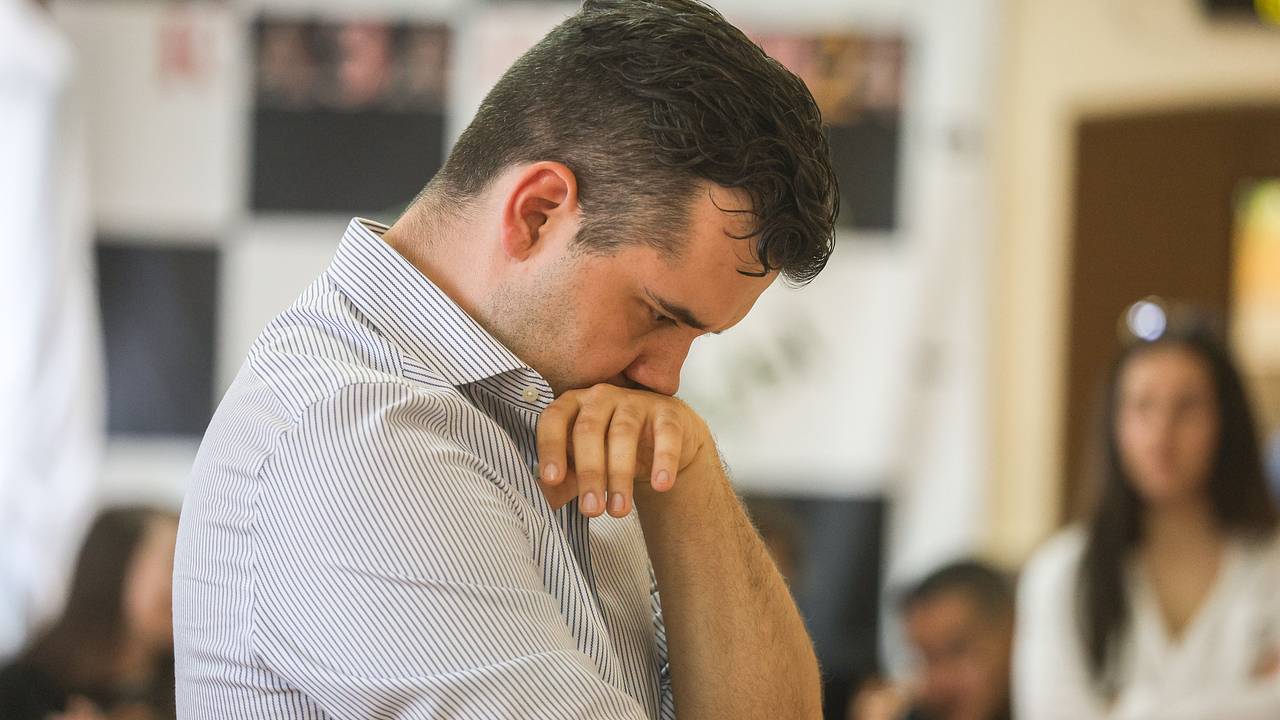 Непомнящий оценил дресс-код ФИДЕ