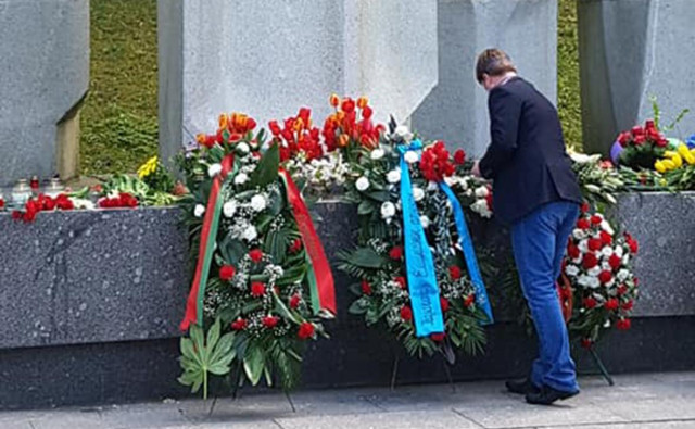 Литовскому вице-министру предложили уйти в отставку за празднование 9 Мая