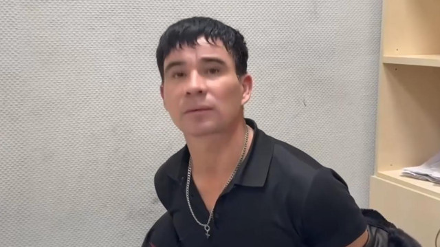 Задержанный в аэропорту Красноярска признался в нападении с ножом