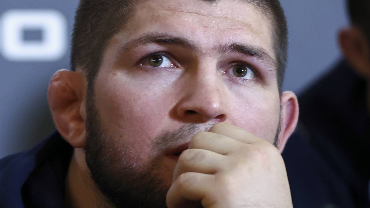 Нурмагомедов сравнил тренерскую карьеру с головной болью