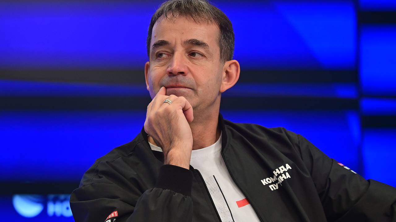 Певцов прокомментировал ситуацию с «Ленкомом»
