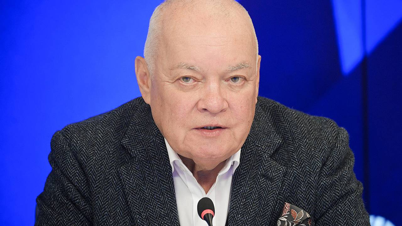 Киселев отреагировал на претензии Армении к выпуску его телепрограммы