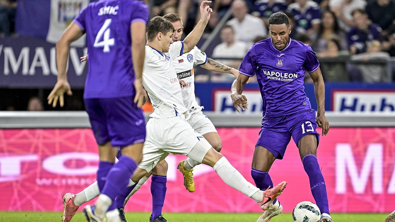 «Порту» купил 18-летнего белорусского футболиста