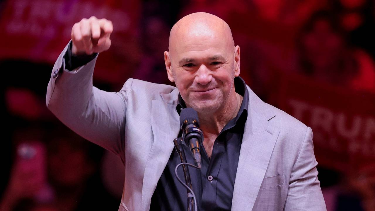 Глава UFC дал совет Нурмагомедову после снятия с рейса в США