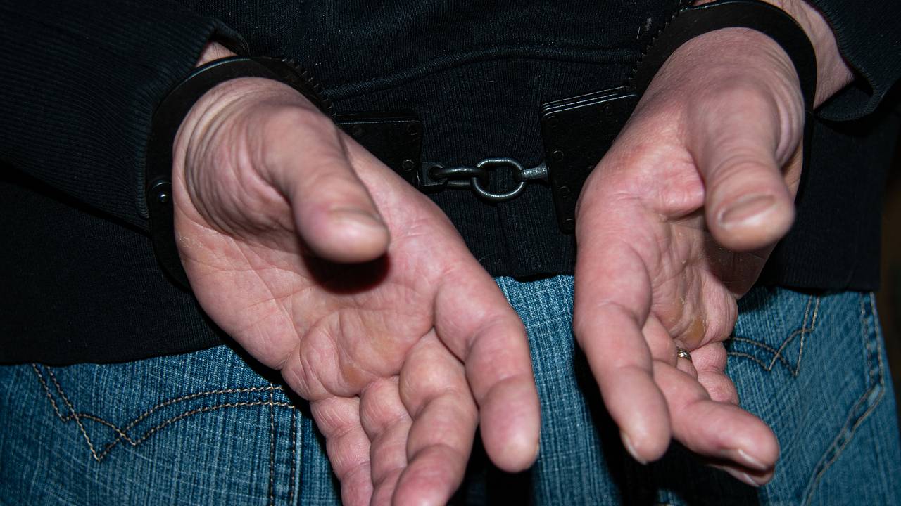 Врача армии США осудили за насилие над 41 пациентом