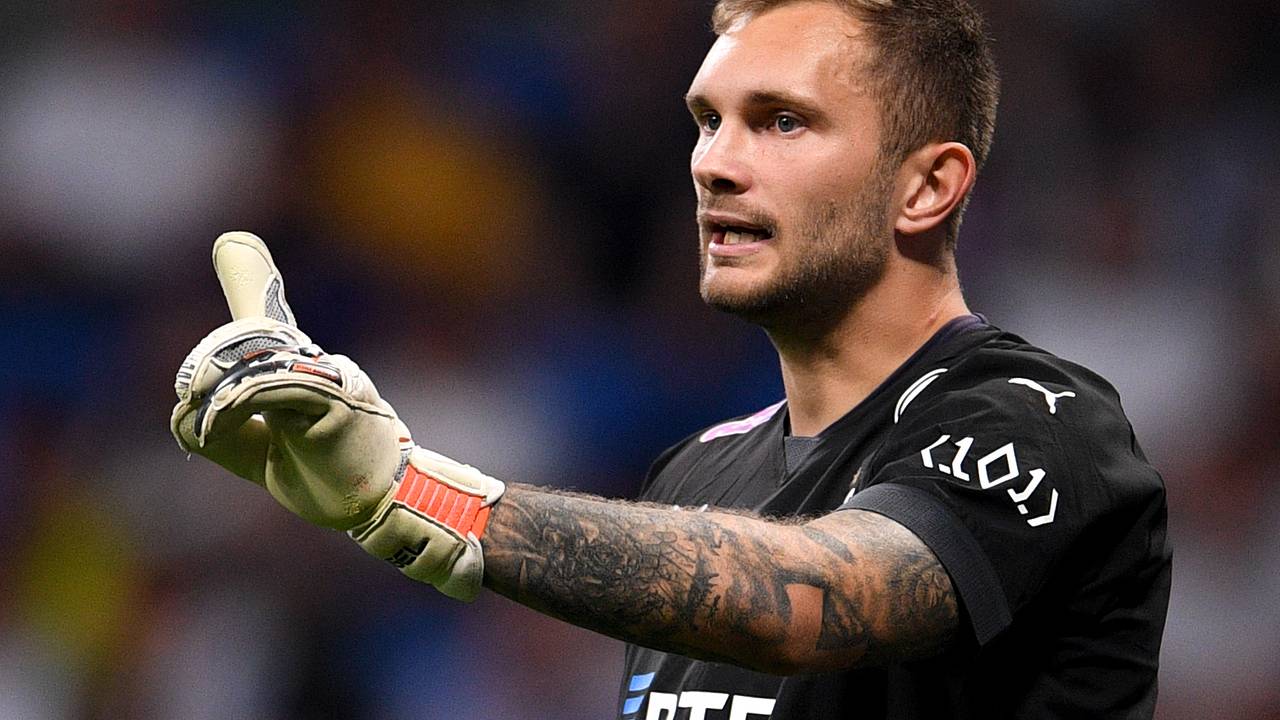 Вратарь «Динамо» рассказал об отношении к русским в США