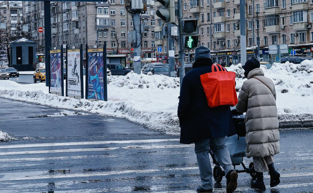 В Госдуме предложили увеличить пособия по уходу за детьми