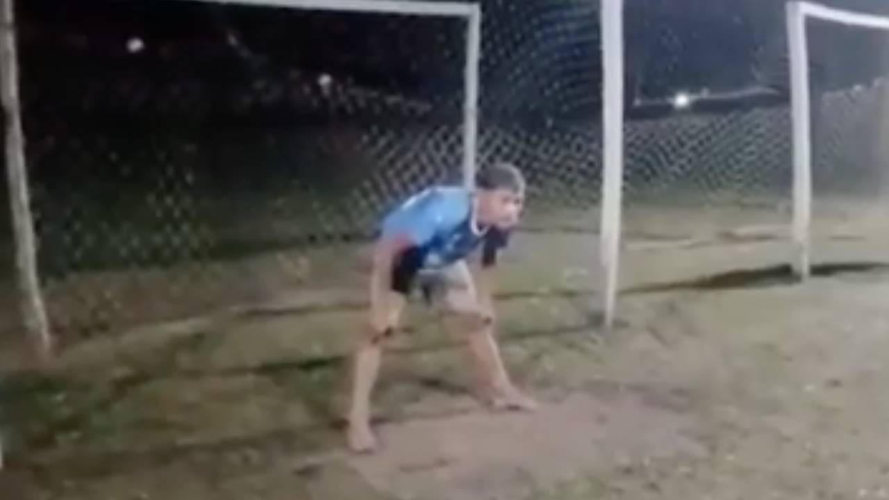 В Бразилии 16-летний вратарь отразил пенальти грудью и умер