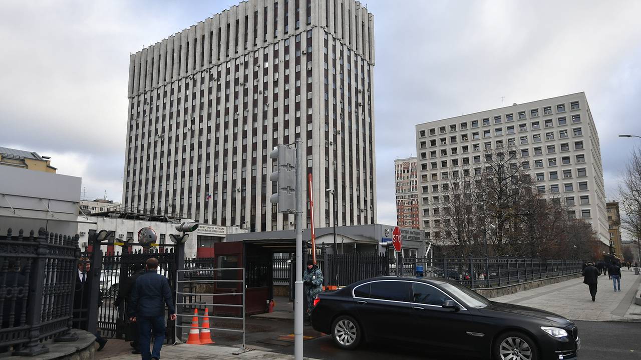 Журналистов Козенко и Лотареву признали иноагентами
