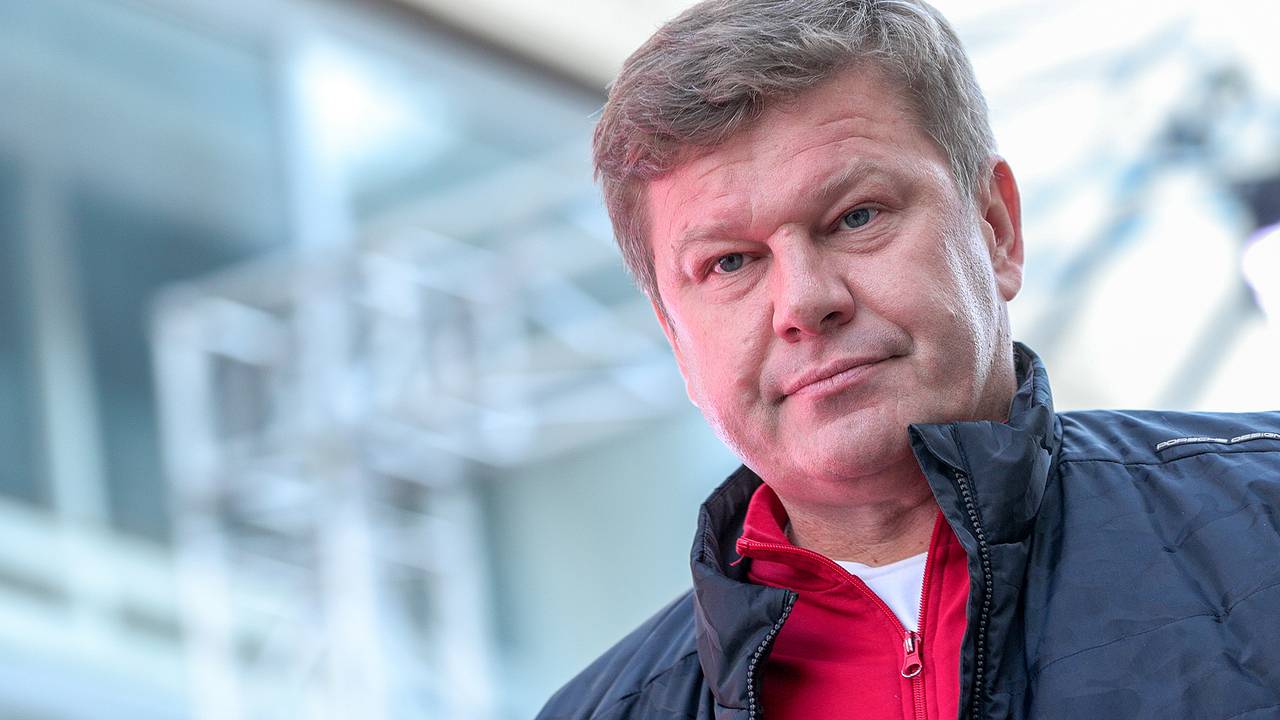 Губерниев высказался о возможной отмене двойного гражданства в России