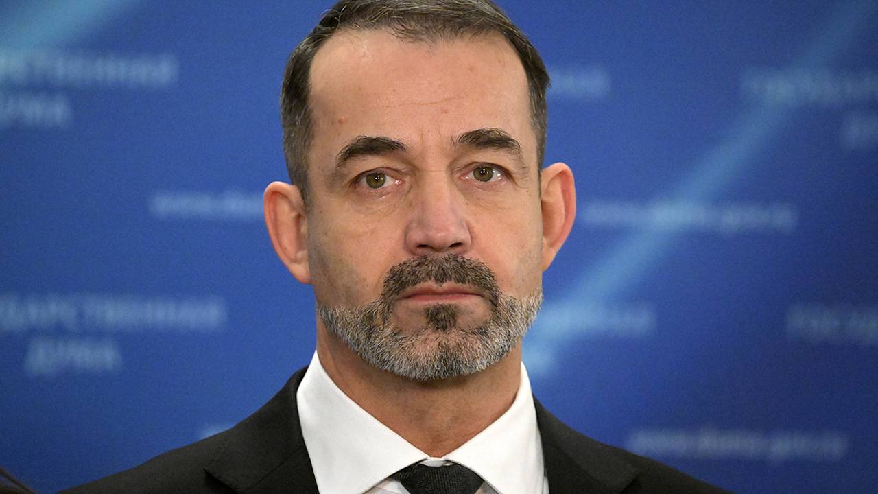 Певцов обвинил руководство «Ленкома» в игнорировании творческого завещания Захарова