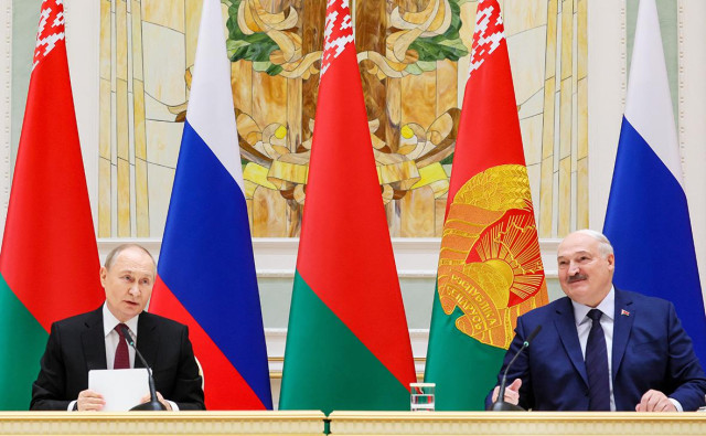 Путин пожелал Лукашенко удачи на выборах в Белоруссии