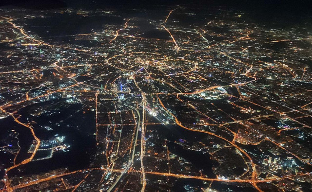 Самолет рейса Москва — Саранск вернулся в Шереметьево