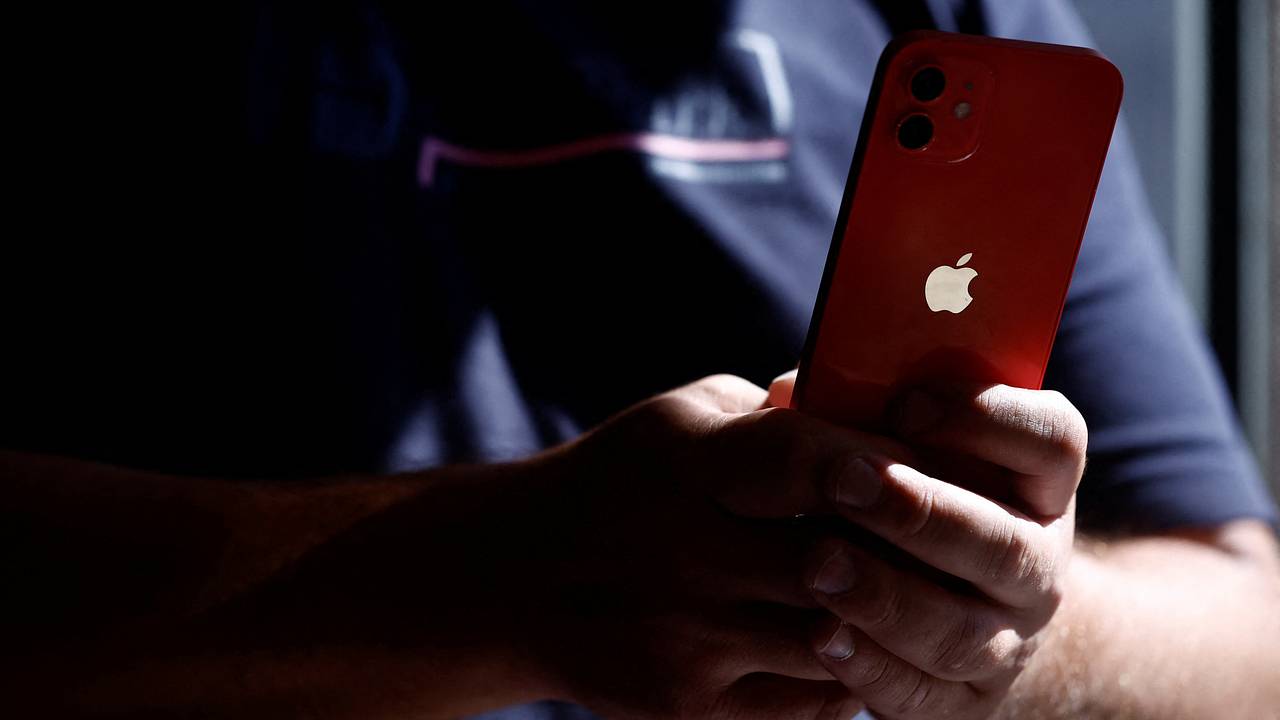 Apple обвинили в получении сверхприбыли от приложений