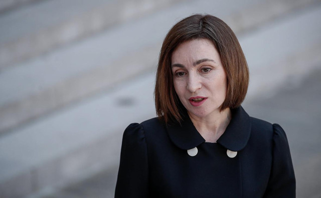 Санду объяснила, почему подала иск о клевете за оскорбление ее деда