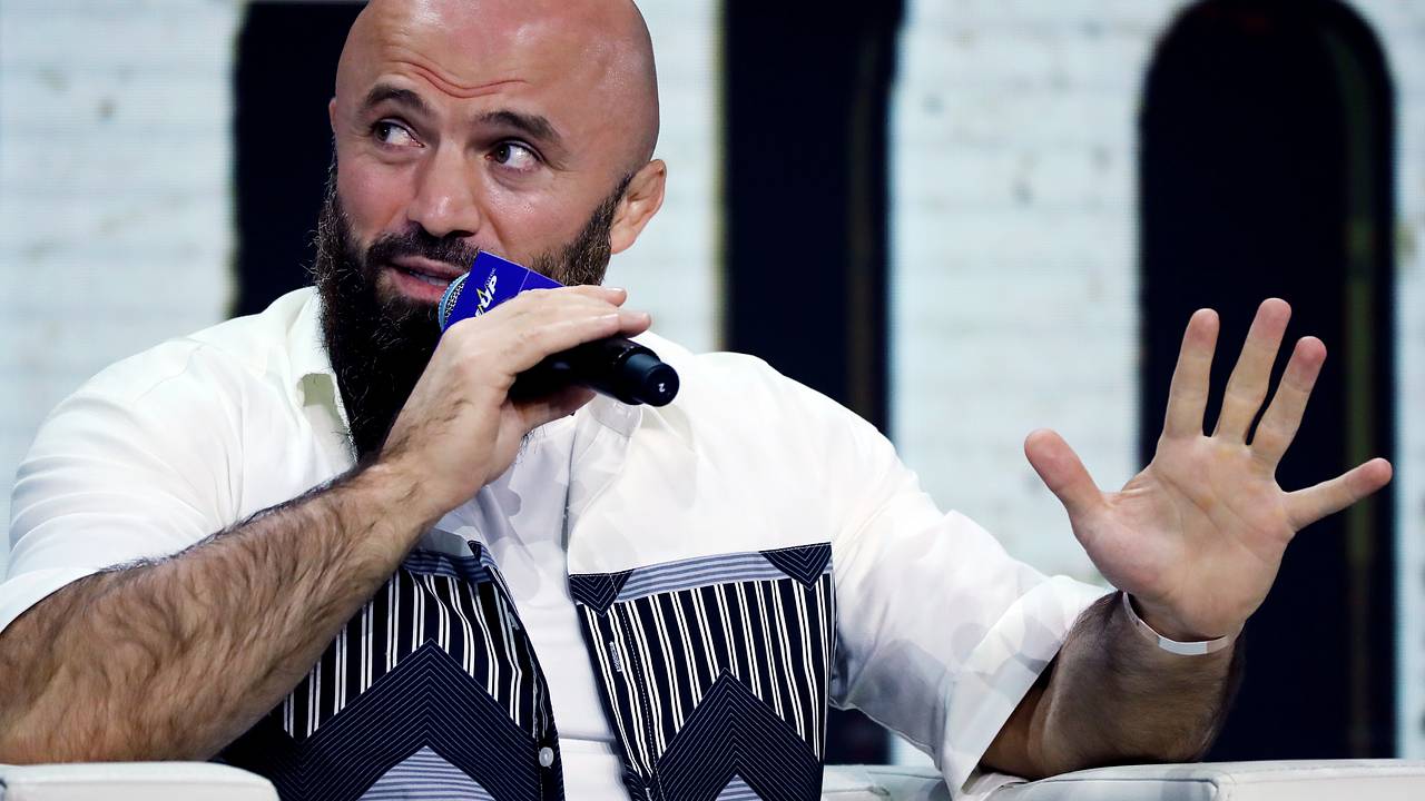 Исмаилов одной фразой оценил поражение Нурмагомедова в UFC