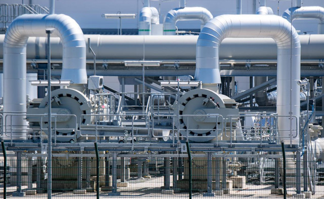 Чехия со второго квартала увеличит поставки нефти в обход России