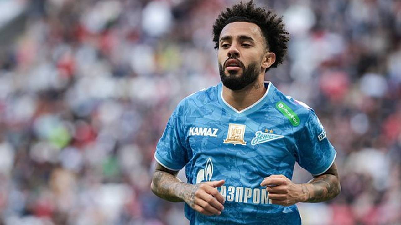 «Зенит» объявил об уходе получившего гражданство России бразильца