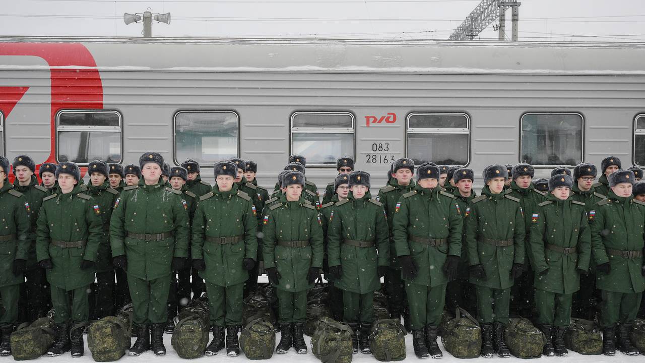 Сообщение о призыве несовершеннолетних на срочную службу не подтвердилось
